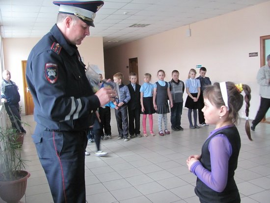 Вручение световозвращателей